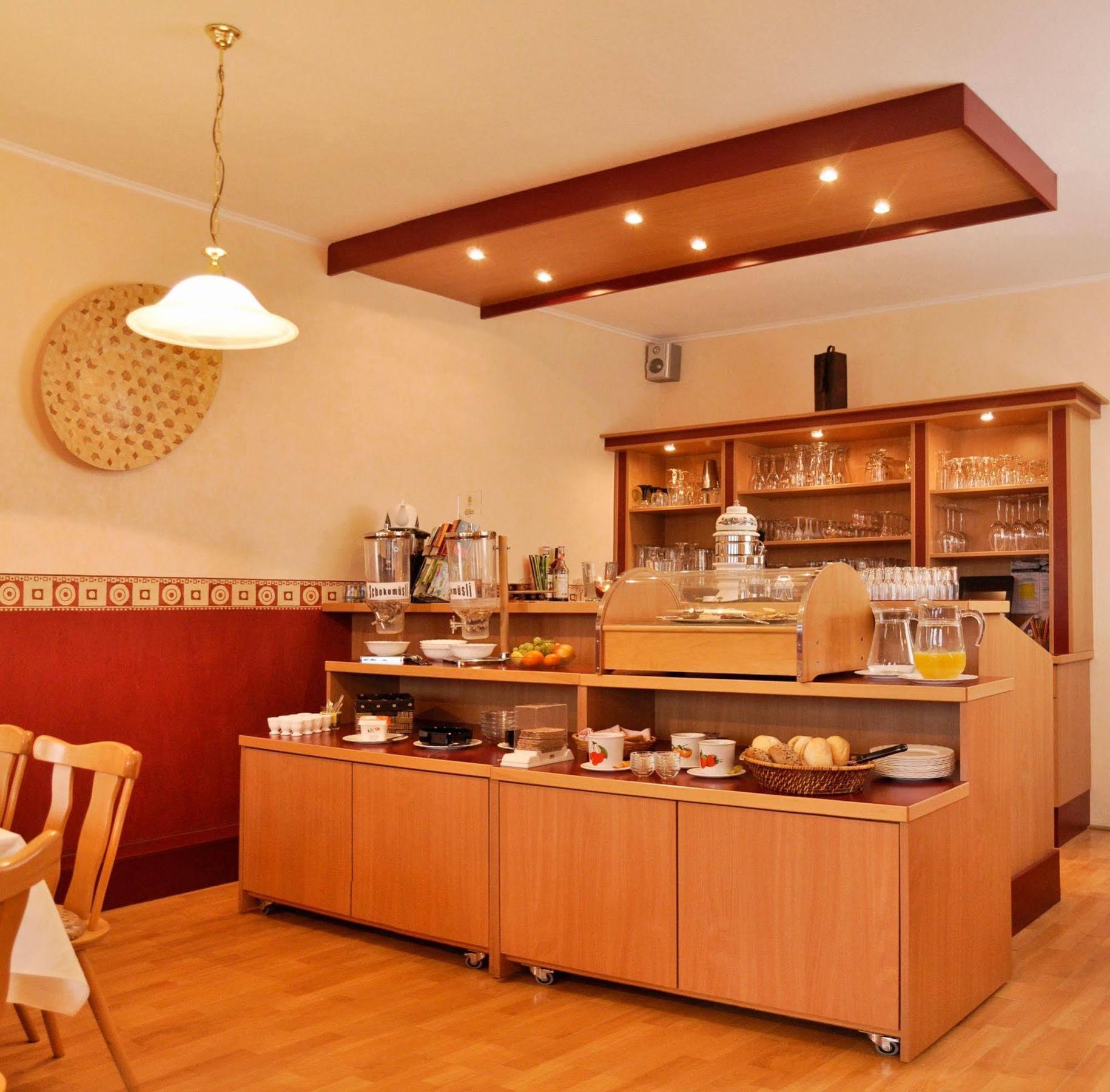 Pension Zum Riedensee Bastorf Extérieur photo