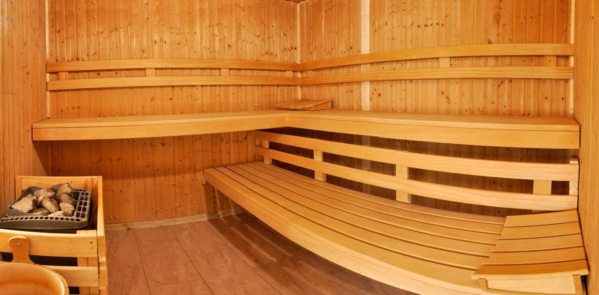 Pension Zum Riedensee Bastorf Extérieur photo